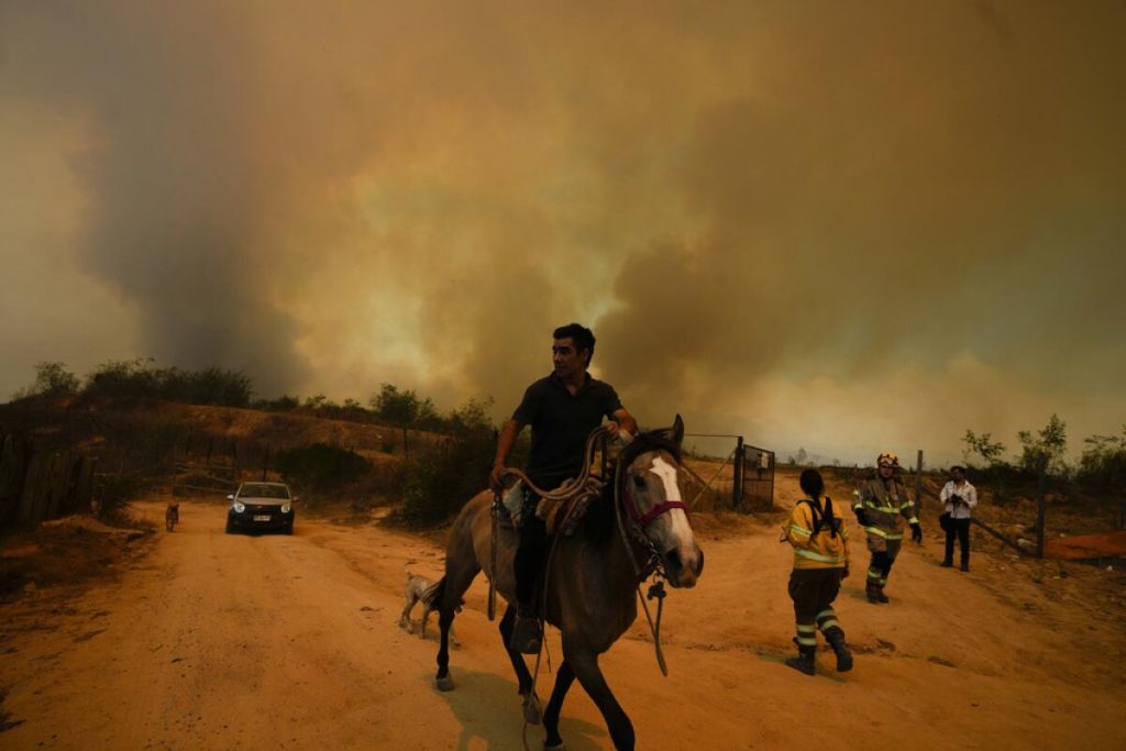 Chile: Rescatistas extinguieron los incendios y el Estado analiza el origen de la catástrofe