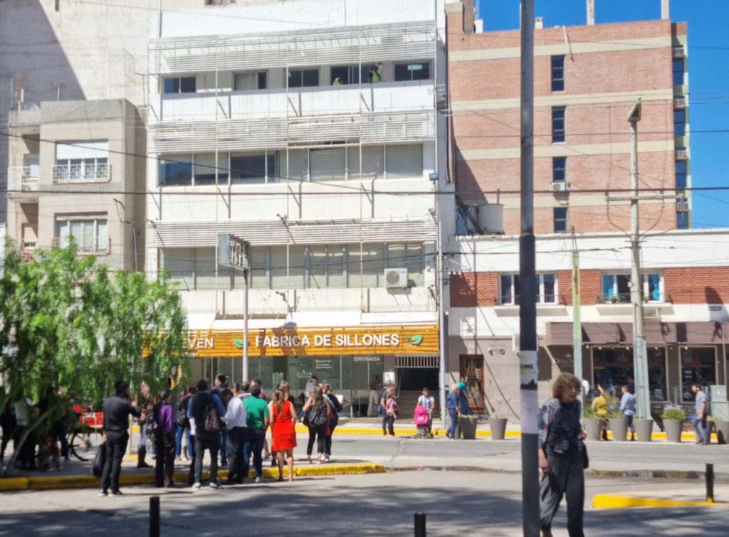 Explosión y corte de luz en la ciudad