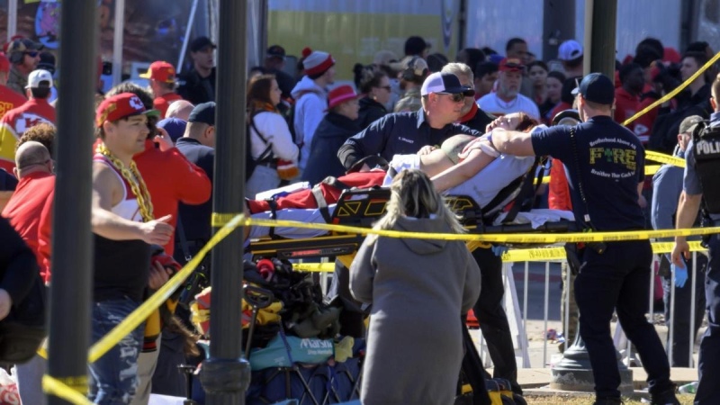 Tiroteo en EEUU: Un muerto y 9 heridos durante los festejos del Super Bowl