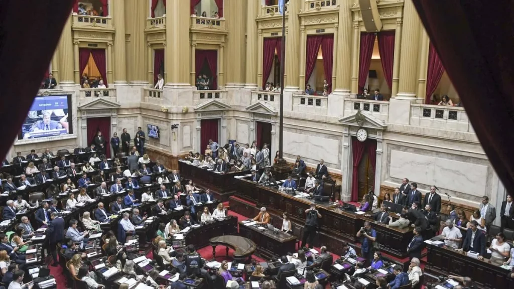 Diputados volvió a enviar a comisiones el proyecto de ley «Bases» y levantó la sesión