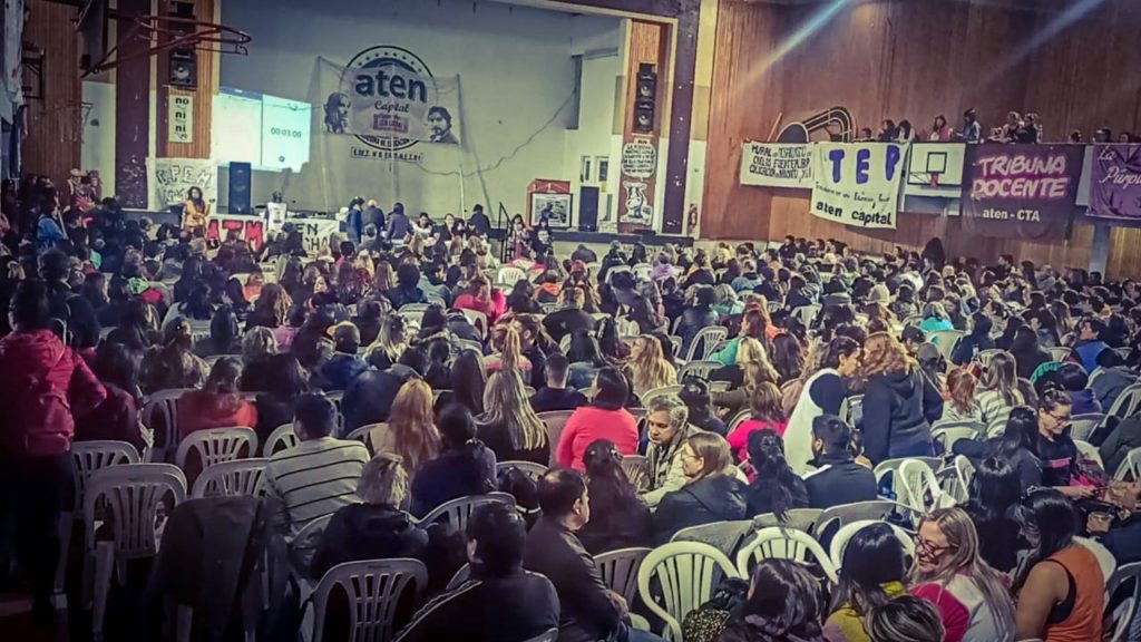 ATEN capital: resolvieron por asamblea paro por 72hs para la próxima semana