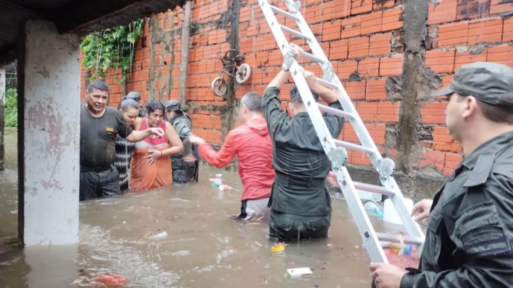 Histórico temporal en Corrientes: cayeron 300 milímetros de agua
