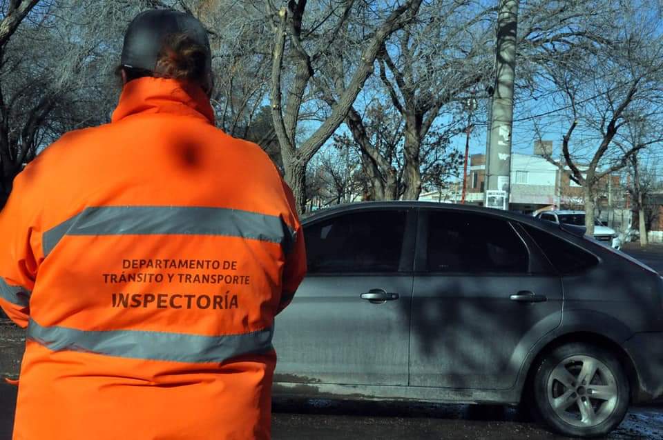 Cipolletti aumentó el estacionamiento medido