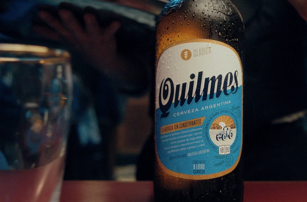 Quilmes congeló el precio de su cerveza de un litro retornable por 3 meses