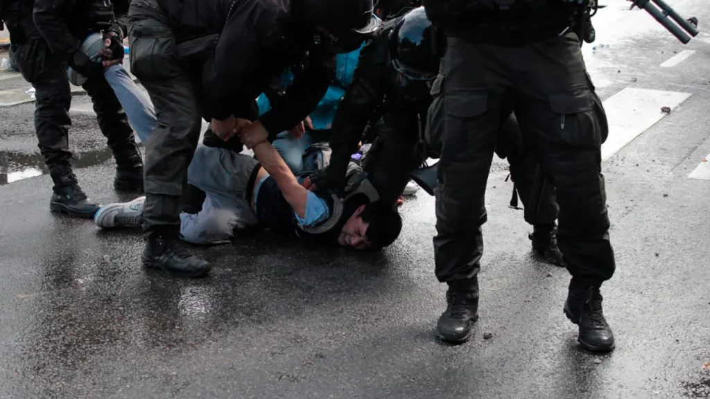 Incidentes en Buenos Aires durante la protesta de los movimientos sociales
