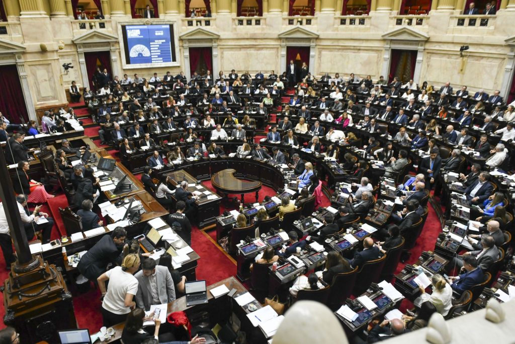 Diputados debaten el financiamiento universitario
