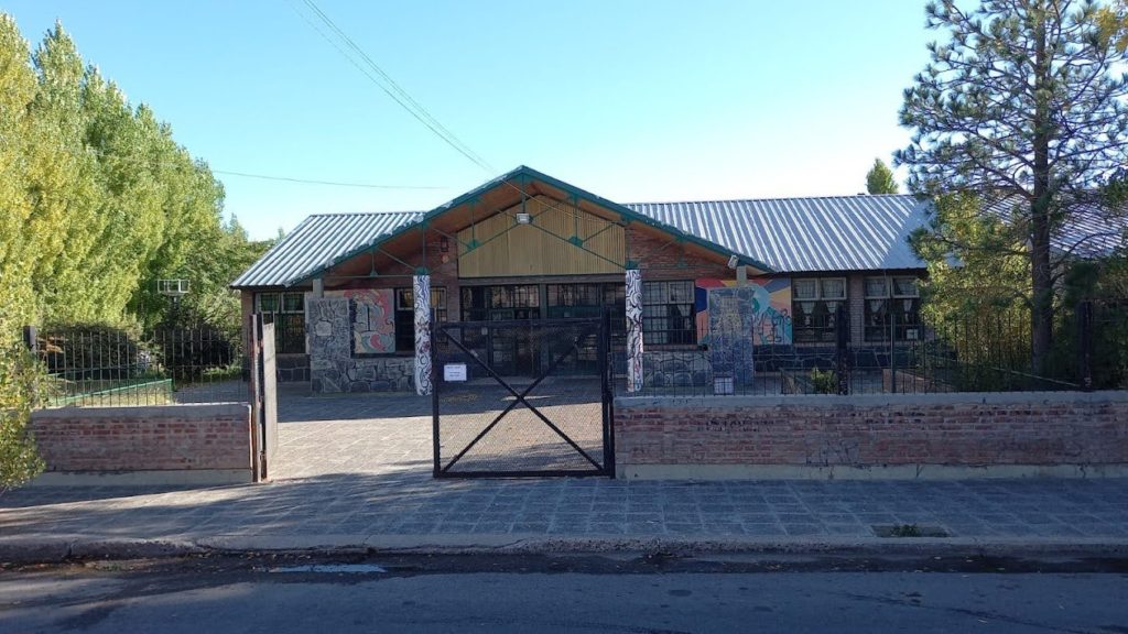 Cutral Co: un alumno llevó un arma al CPEM 51