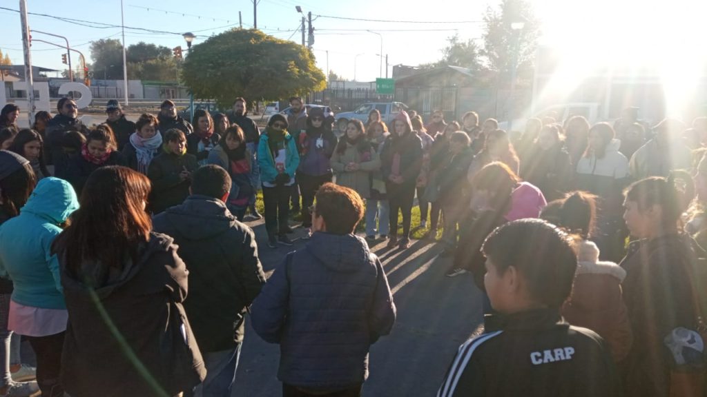 Senillosa: Intendente dijo que se resolvieron los problemas pero las escuelas expresan lo contrario