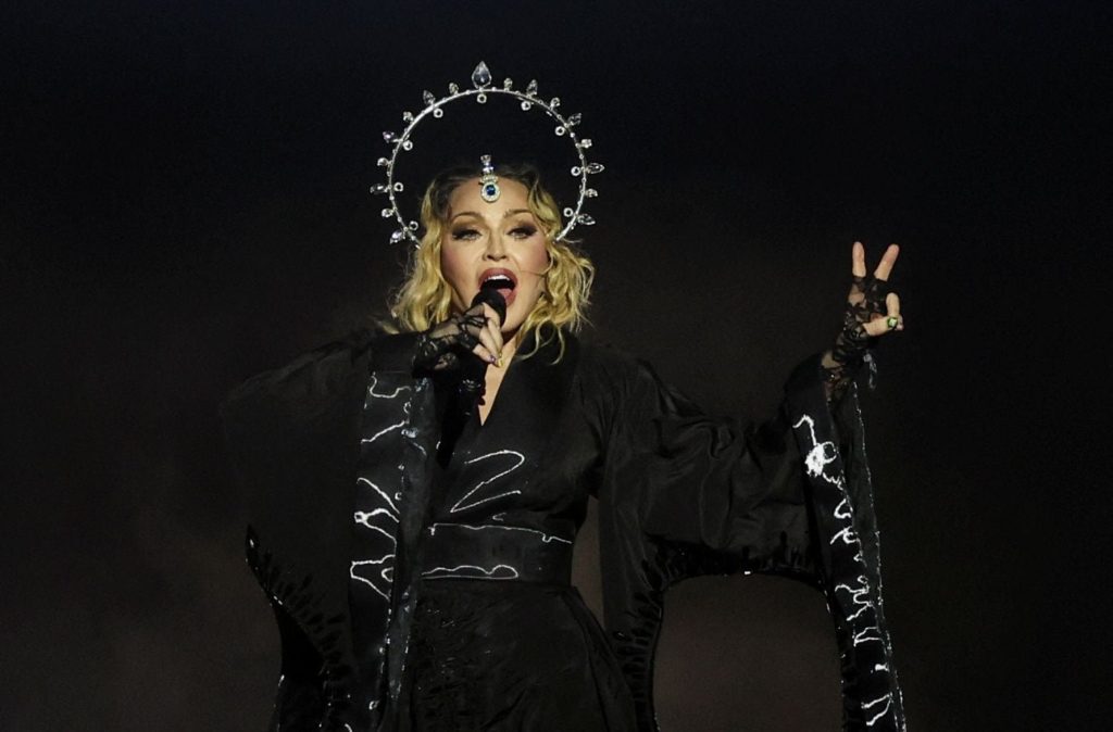 Madonna se presentó ante 2 millones de personas en Río de Janeiro