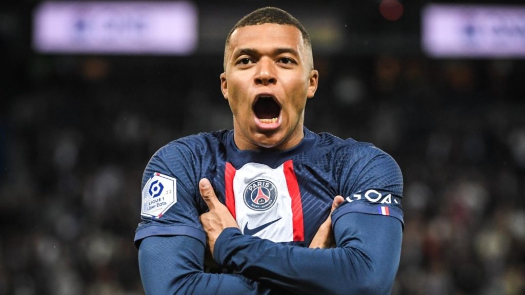 Mbappé anunció que dejará el PSG al final de la temporada