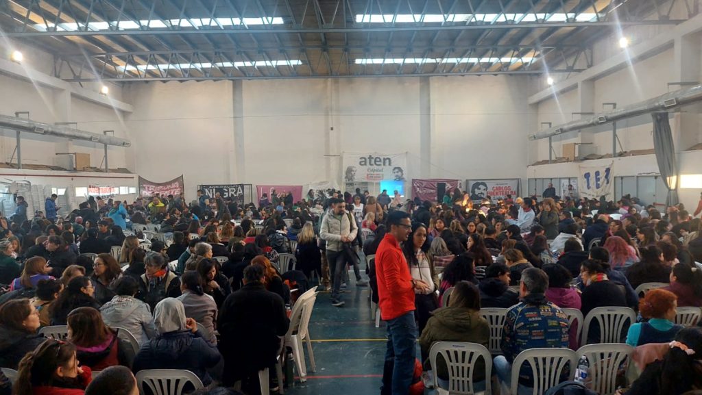 Asambleas de ATEN votaron por un paro luego del receso escolar