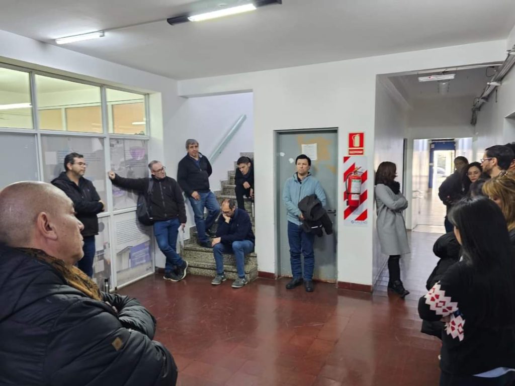 Trabajadores de EPAS anuncian una toma y no descartan un corte de ruta