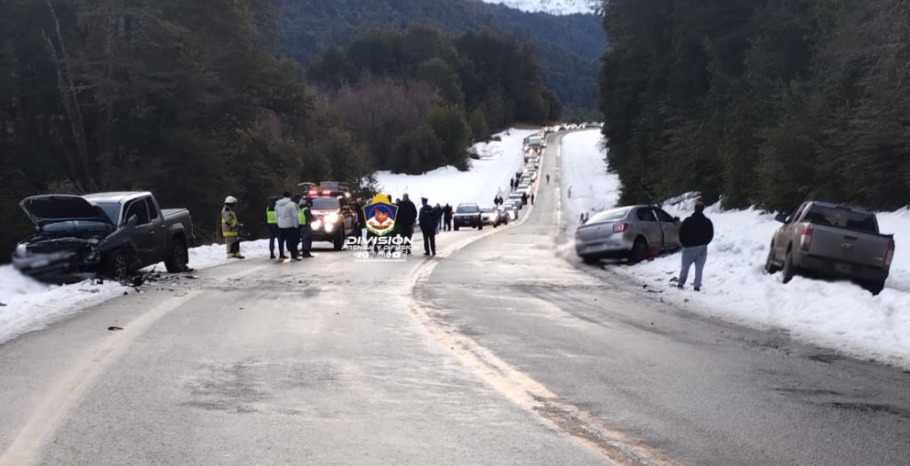 Accidente fatal y corte de ruta en la Ruta de los Siete Lagos