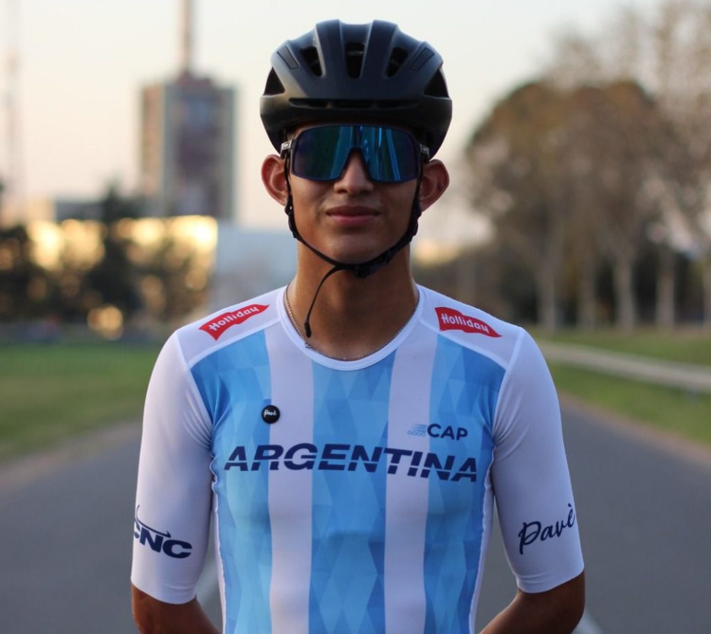Joven de la ciudad junta fondos para competir en el World Skates Games en Italia