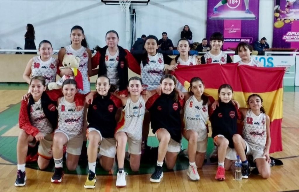 Las Galleguitas piden colaboración para competir en el torneo nacional