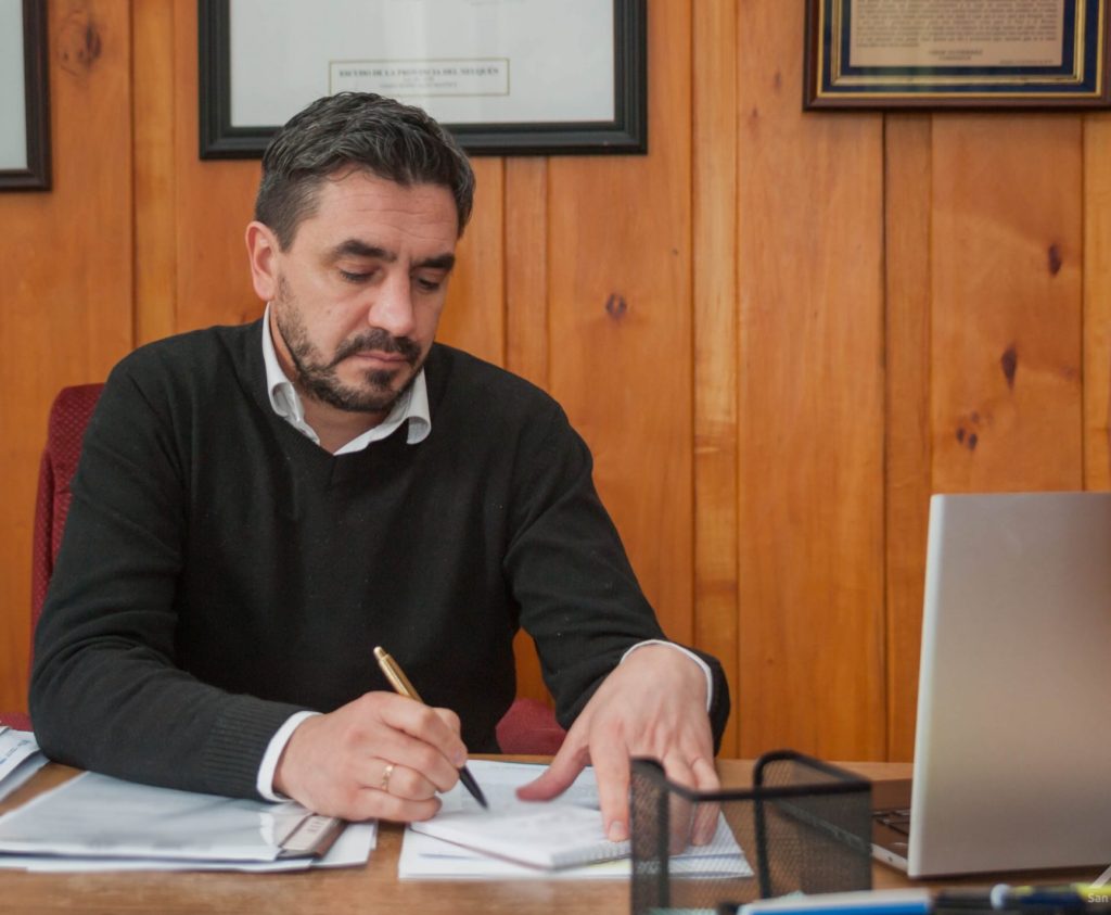 Saloniti firmó el decreto con las modificaciones al estacionamiento medido