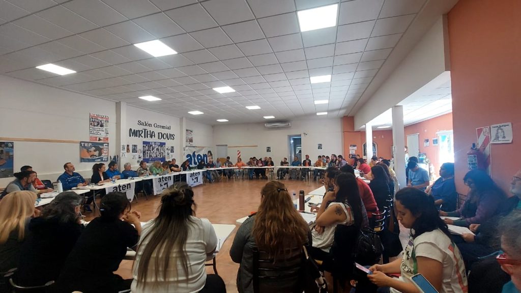 El plenario de ATEN ratificó la aceptación de la paritaria 2025