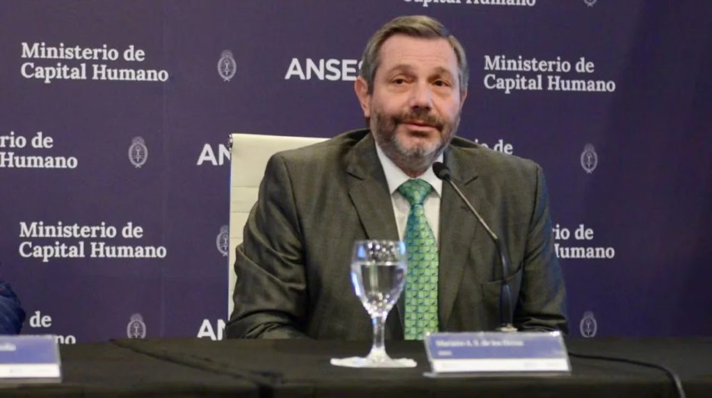 Titular de Anses en el ojo de la tormenta por vacacionar en el Caribe, firmar convenios con privados y sospechas de corrupción