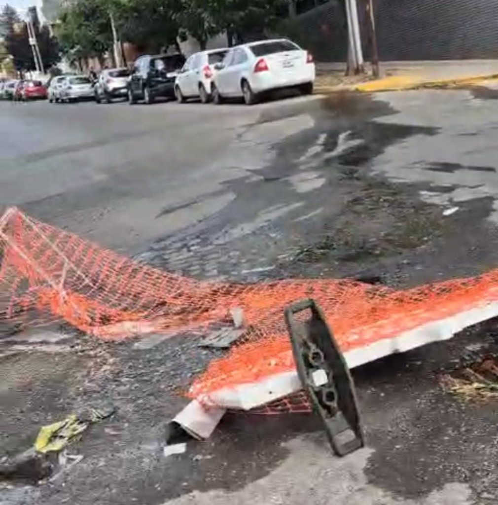 ¿Mucho ruido y pocas obras?: Persiste el cráter en la calle Brown