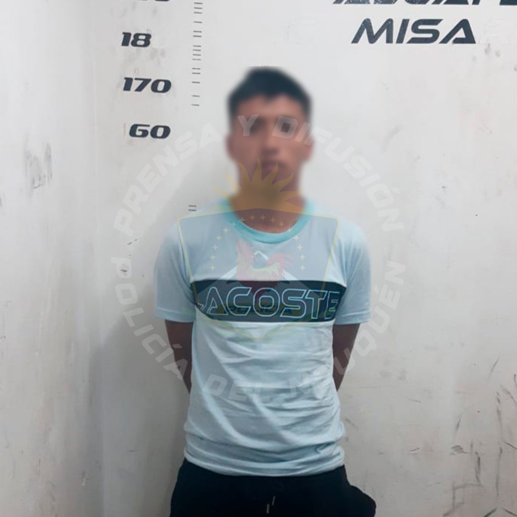 Demorado en la ciudad de Neuquén con droga, municiones y más de 700 mil pesos