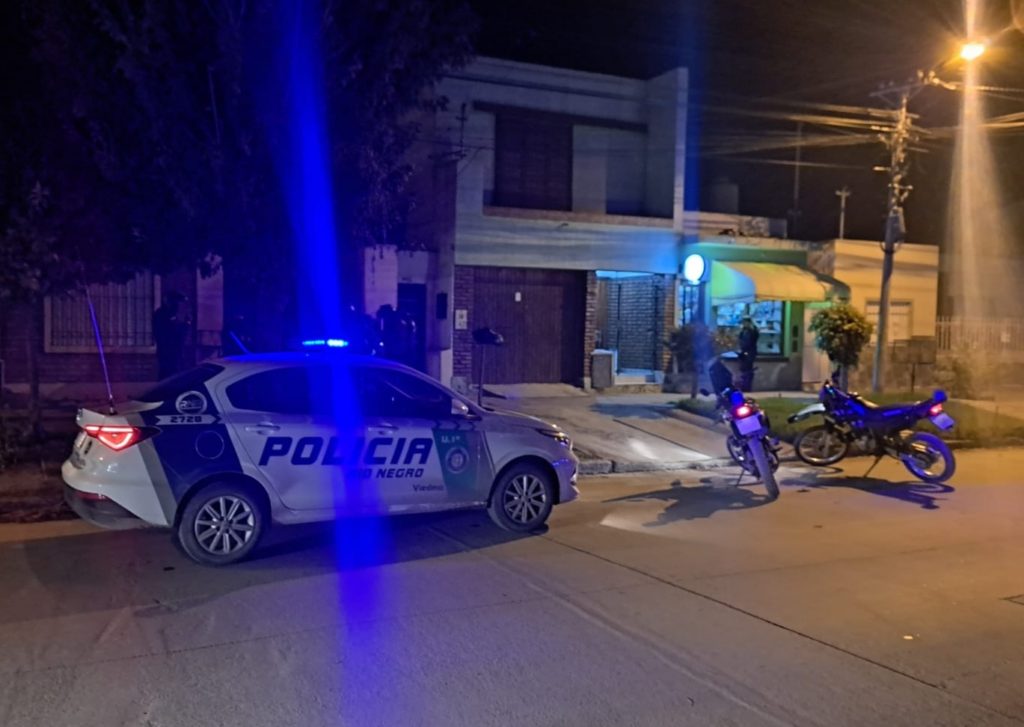 Detuvieron en Viedma a dos personas con pedido de captura en Cipolletti y Bariloche