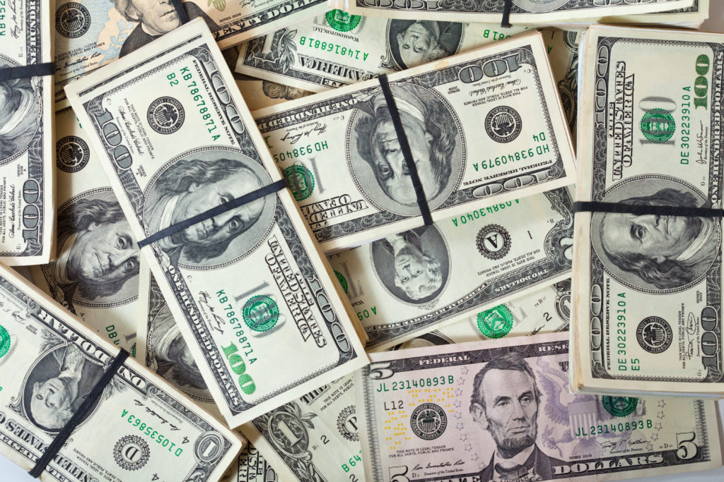 Dólar sin cepo: a cuánto se vendió en los principales bancos en el primer día del nuevo esquema