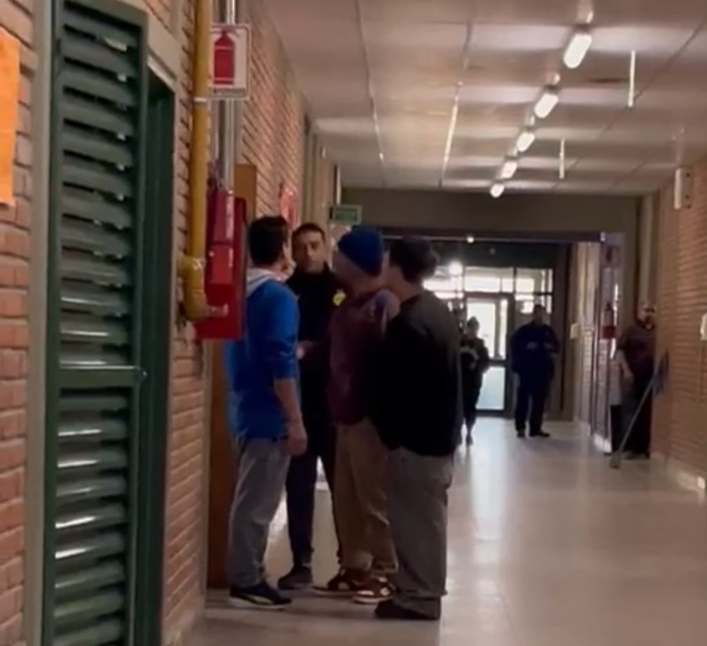 Zapala: La EPET 11 regresa a las actividades tras la agresión de un padre a docentes