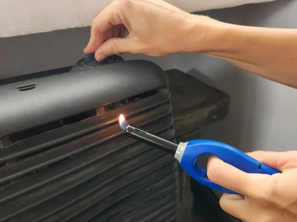 Frio y frialdad: Vecinos viven sin gas hace años y Camuzzi les pide la realización de una obra tercerizada