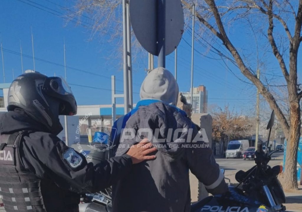 Hombre en situación de calle fue detenido por un pedido de captura de Chubut