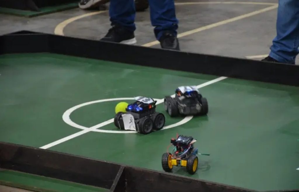 La final de la Copa Robótica Argentina se disputa en el Centro de Convenciones Domuyo