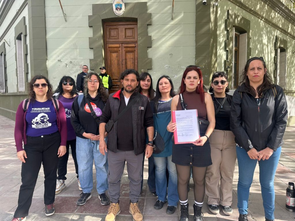 La izquierda pide información al Ministerio de las Mujeres de Neuquén por los últimos dos femicidios