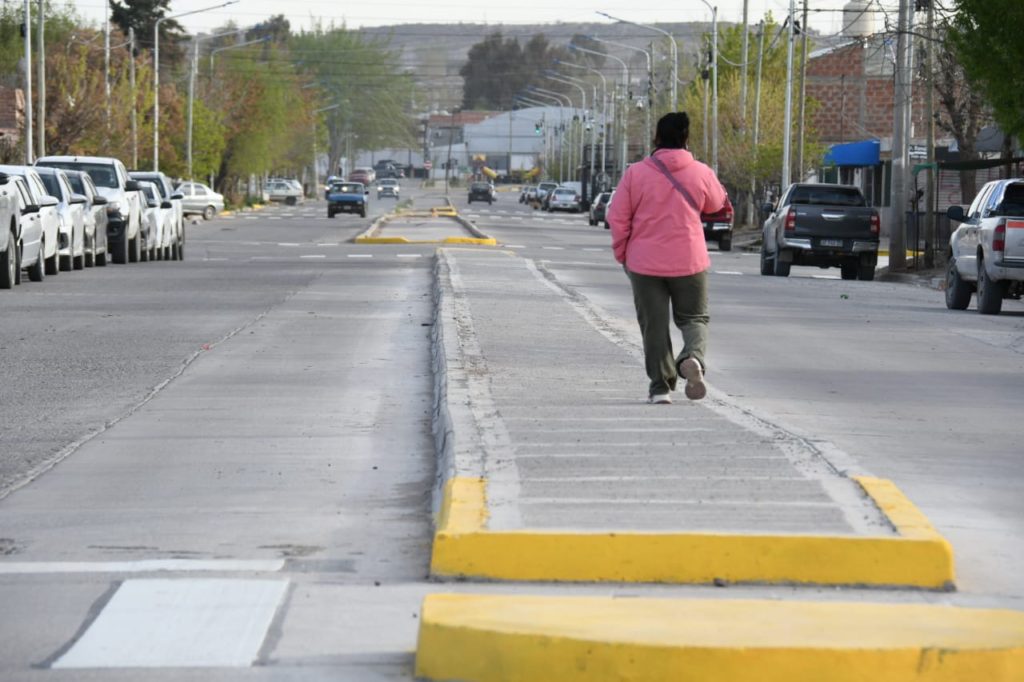 Gaido y Figueroa inauguraron la nueva avenida Racedo en San Lorenzo Norte