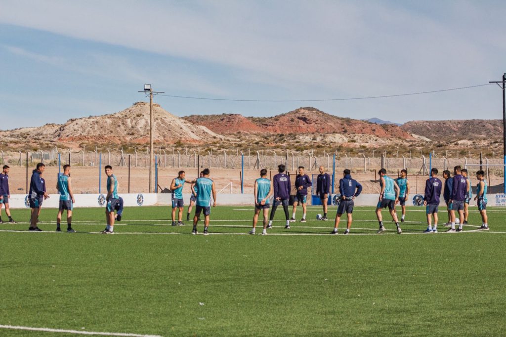 Deportivo Rincón se juega todo este domingo ante Costa Brava