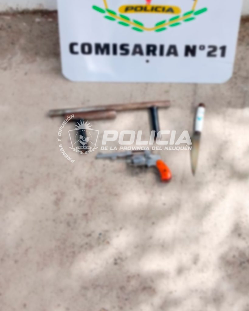 Intento de robo y secuestro de armas caseras en el barrio Melipal: tres jóvenes demorados