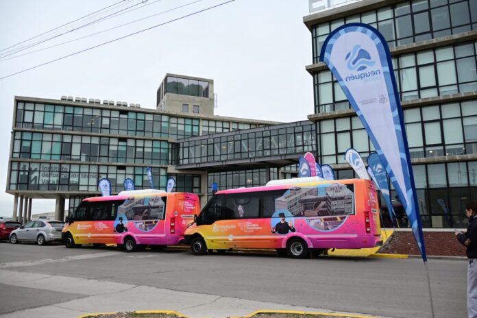 buses polo tecnologico