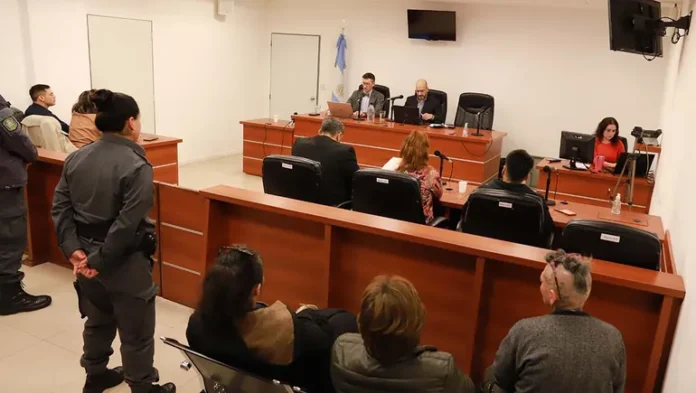 sentencia-aviles-11